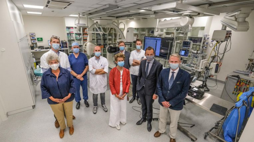 Minister Wouter Beke op bezoek in az groeninge