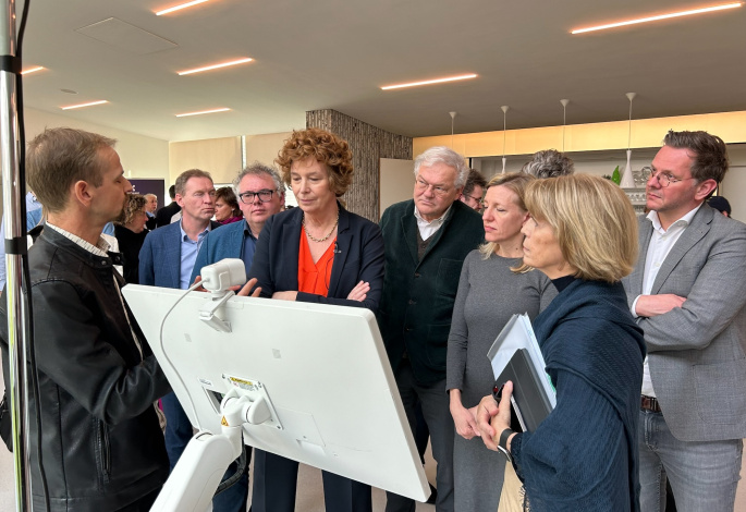 Uitleg HEALTH project aan oa minister De Sutter